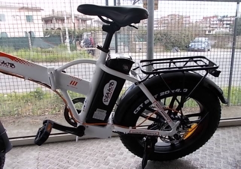 e-bike pedalata assistita