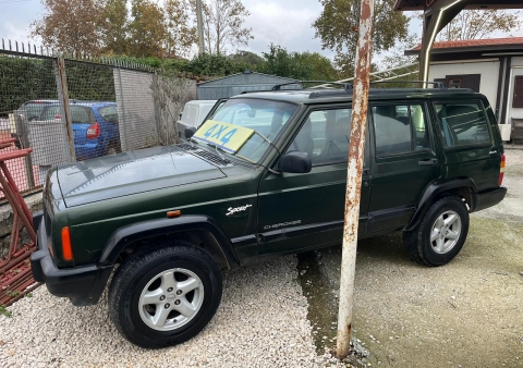 cherokee 25crd 4x4