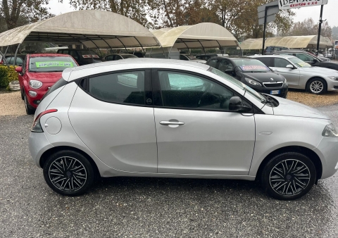 ypsilon 1000 ibrida gold ok neopatentati 