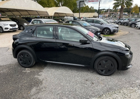 new lancia ypsilon ibrida