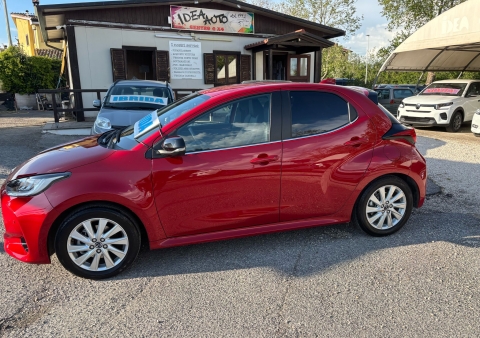 MAZDA2 15HYBRID AUTOMATICA FULL OPTIONAL