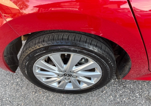 MAZDA2 15HYBRID AUTOMATICA FULL OPTIONAL