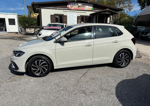 new polo 1000 comfortline 95cv