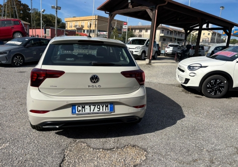 new polo 1000 comfortline 95cv