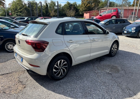 new polo 1000 comfortline 95cv
