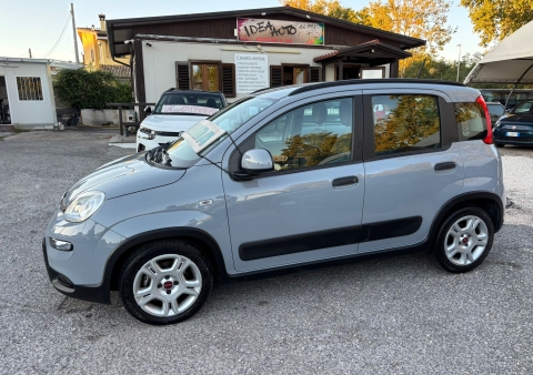 panda 1000 hybrid city life