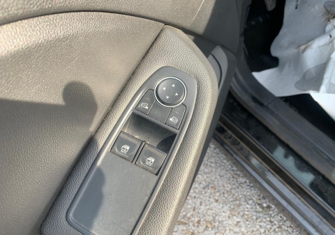 clio1000 benzina/gpl casa madre 100cv