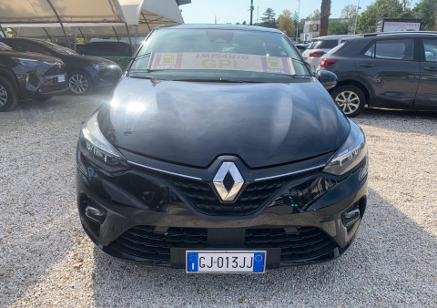 clio1000 benzina/gpl casa madre 100cv