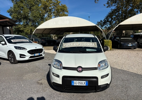 panda 1000 hybrid city life